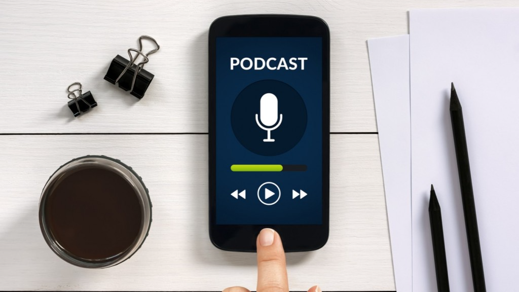 Làm thế nào để có thể nghe Podcast trên điện thoại?